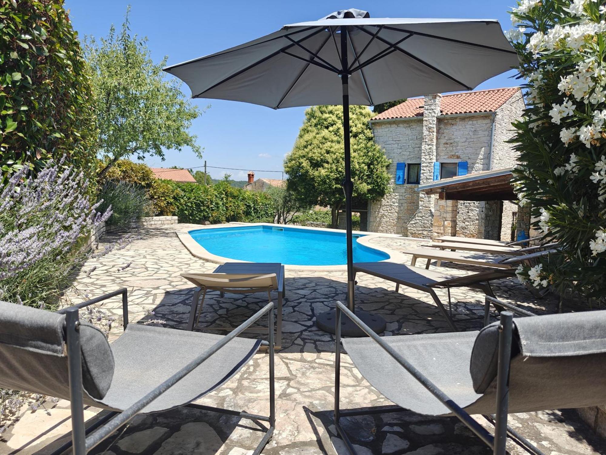 Villa Lucija Rovinjsko Selo Esterno foto